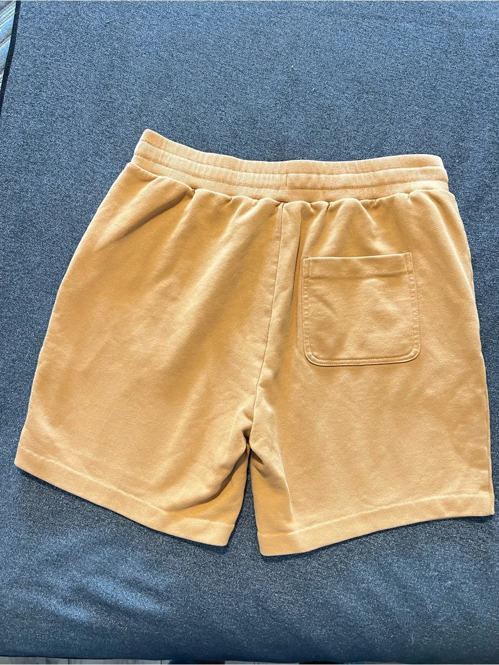 Alo Yoga French Terry Drawstring Lounge Shorts Women’s Size Medium Camel/Tan